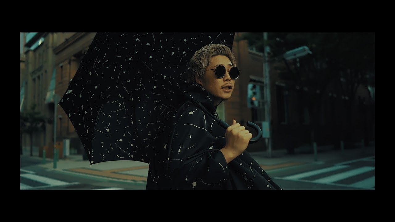 APOLLO - アイアイ傘  【Official Music Video】
