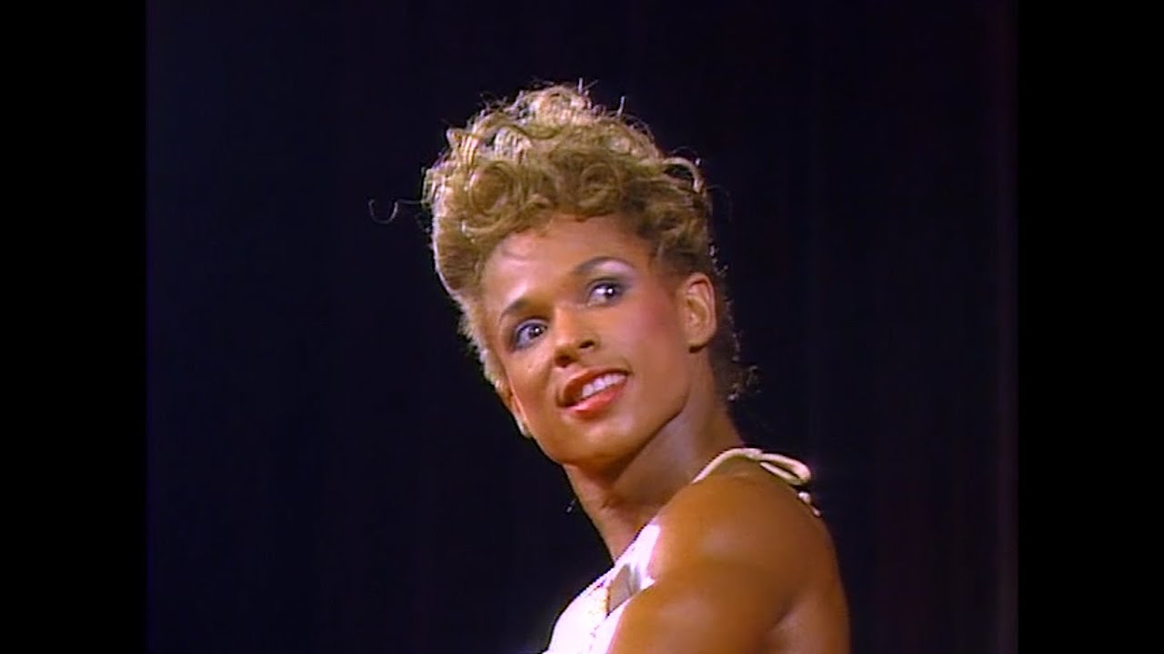 Laura Creavalle - Individual Posing Routine - 1988 Ms.Olympia