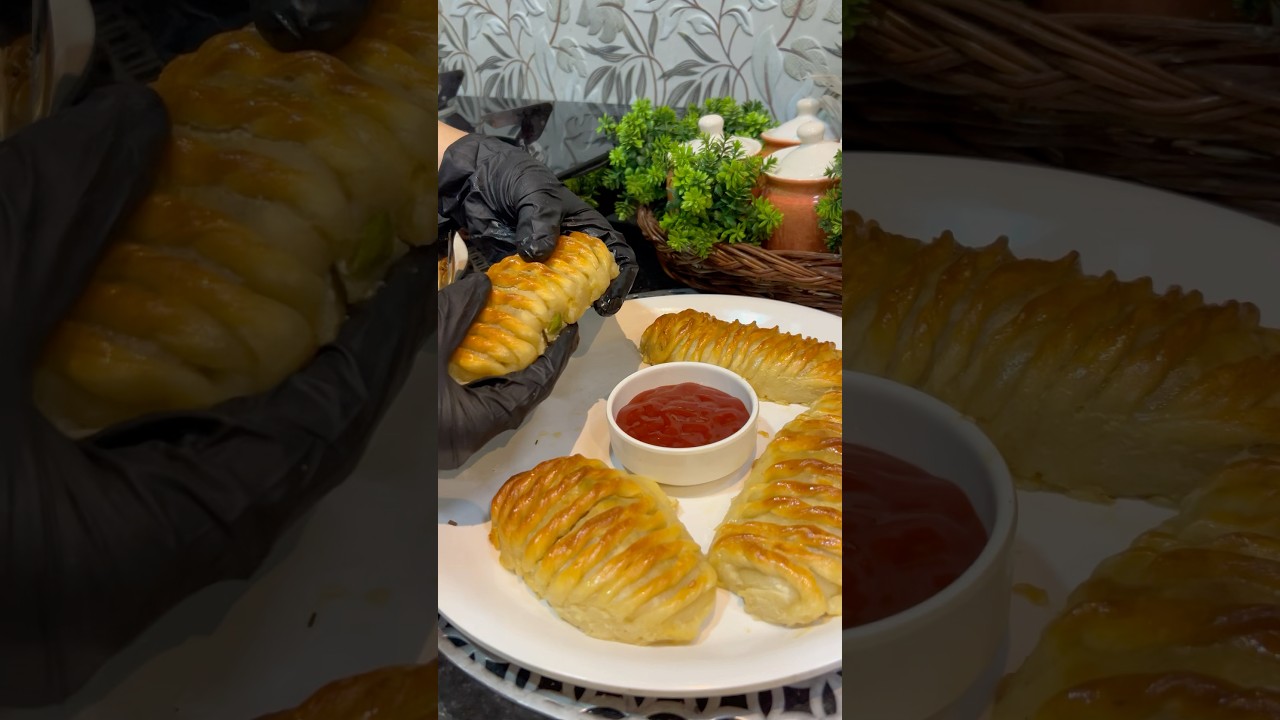 CHICKEN CHEESE BREAD RECIPE BY ​@Cookwithuzmaaa ​⁠#trending#viral#shorts#youtube#chickencheesebread