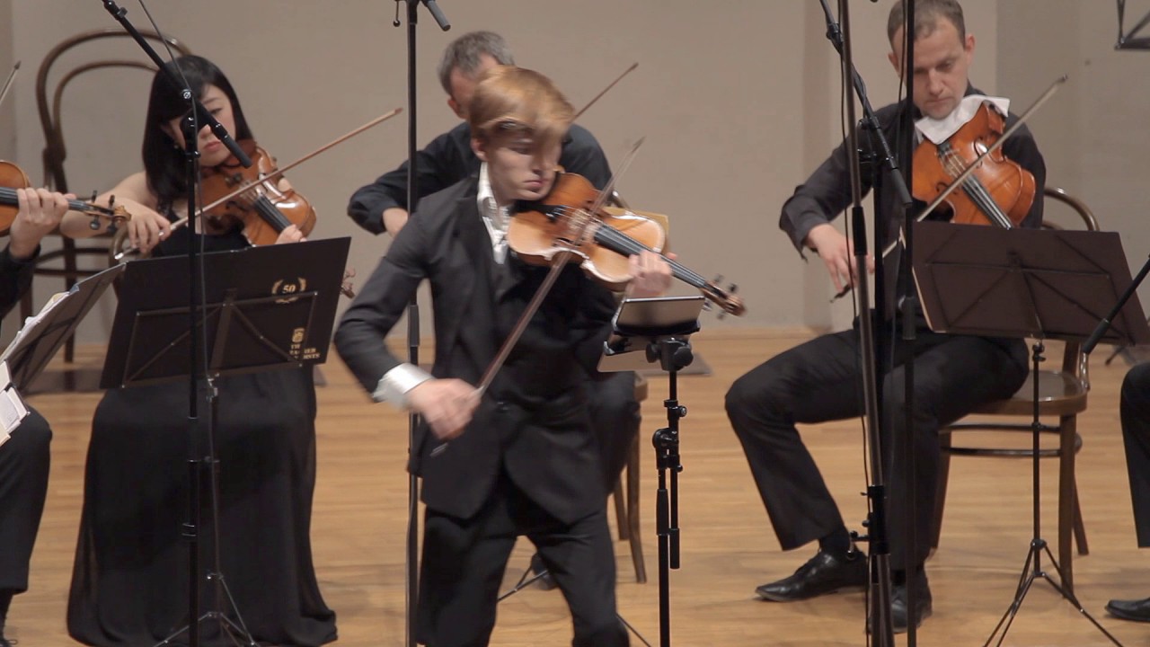 Mendelssohn-  Violin concerto in D minor  - Zagreb soloists Yury Revich