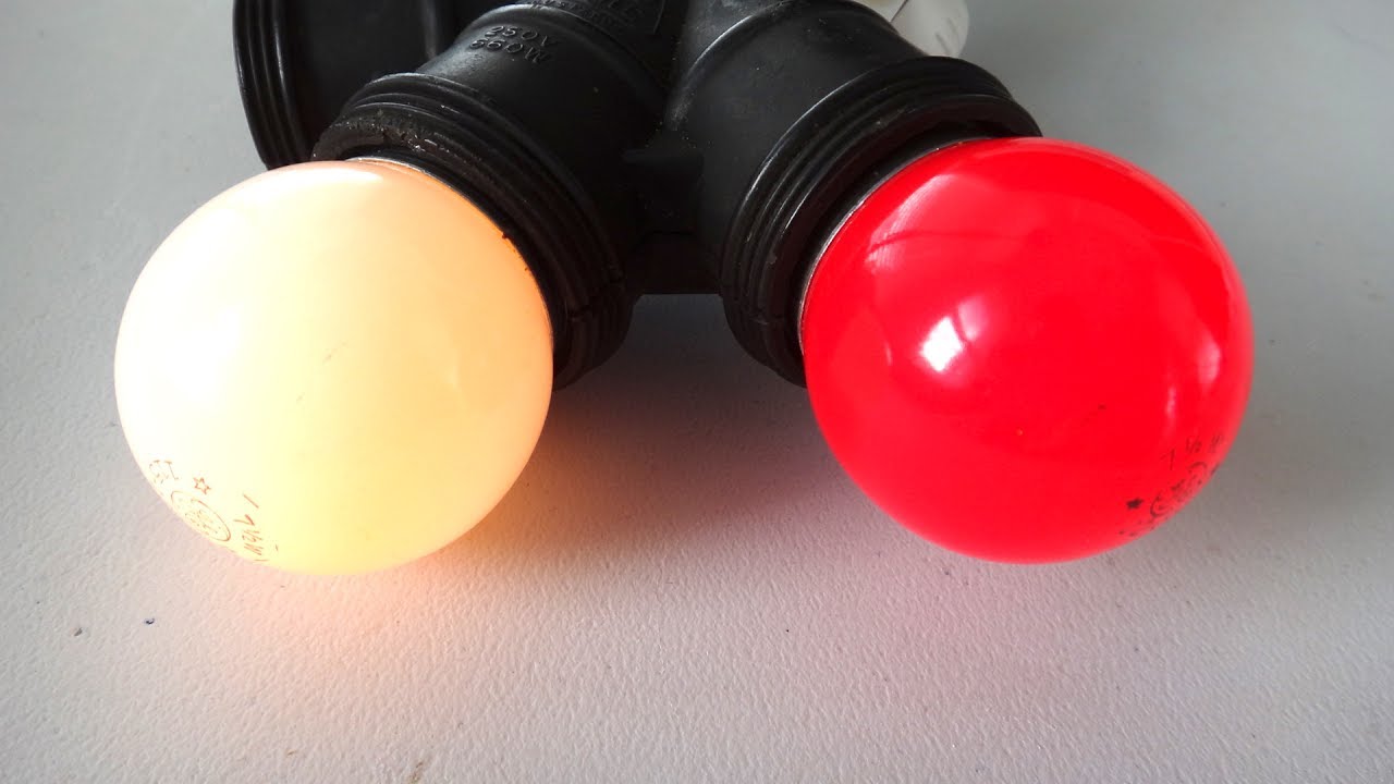 Old GE 7 1/2watt Red and White Light Bulbs
