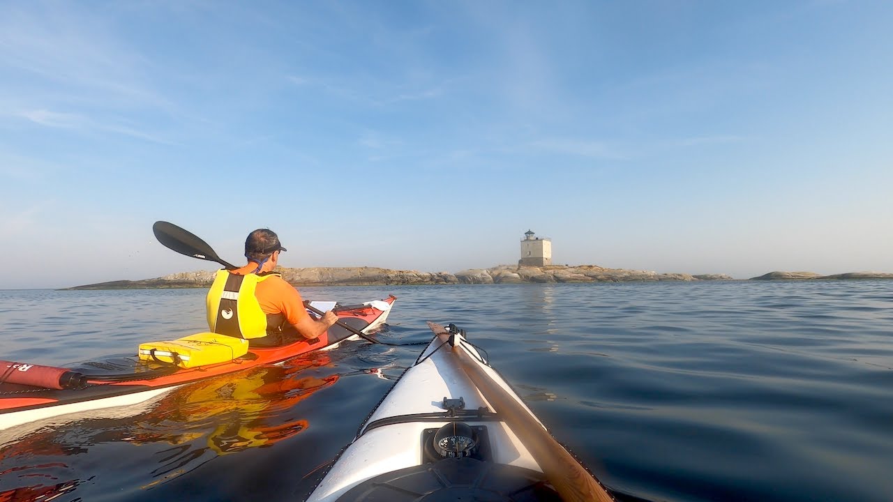 SeaKayakingSweden - Perfect Weather for a Paddle to Tjärven Lighthouse!