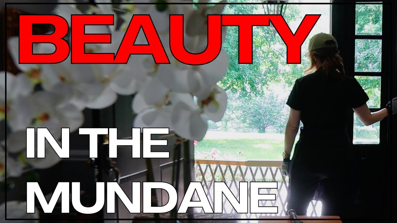 💐 Finding Beauty in the Mundane + Foyer Reset + Decorate and Clean with Me