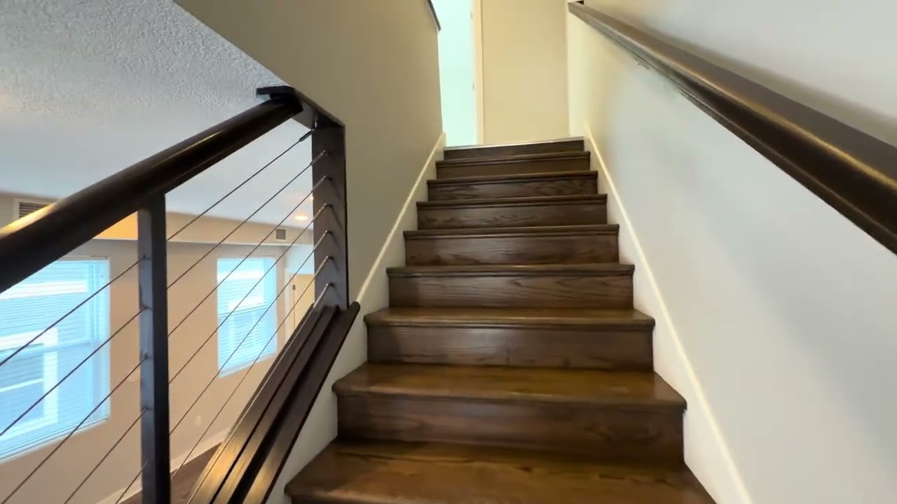 2 bedroom Townhome in Minneapolis - 2912, Unit 1