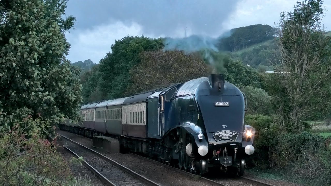 Sir Nigel Gresley on The Fellsman at Langho - 20th September 2023
