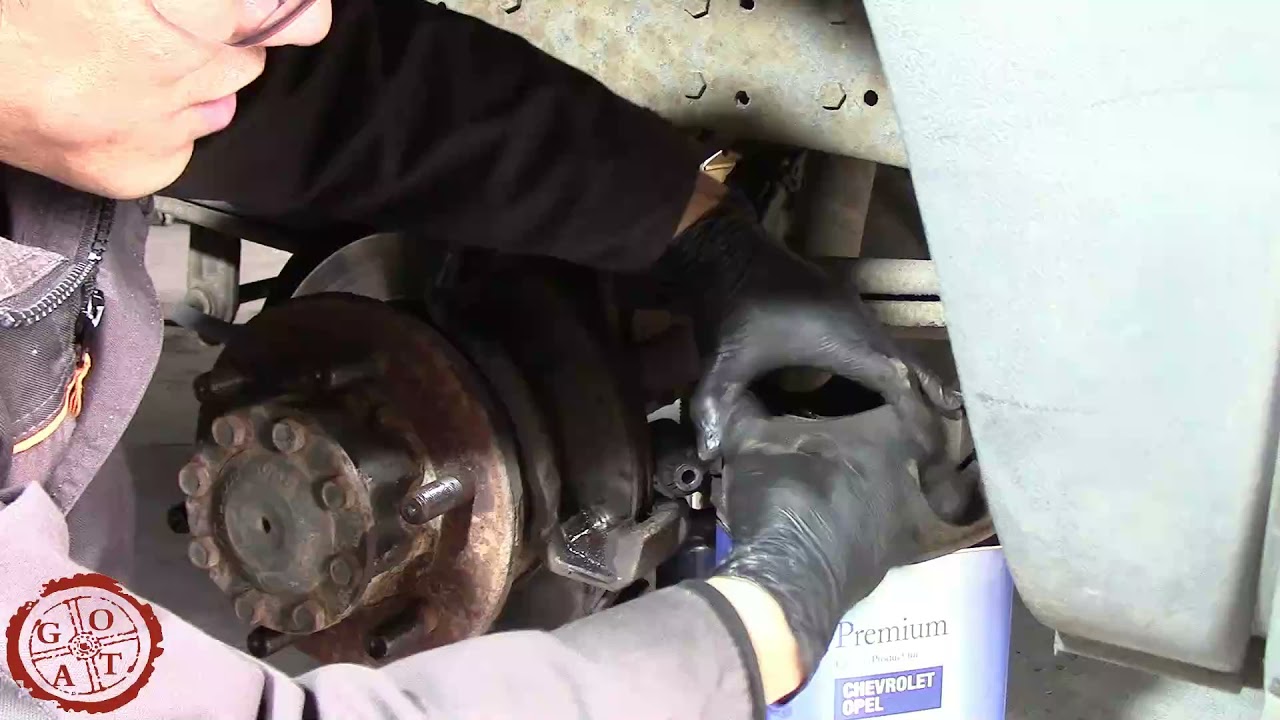 IVECO DAILY 3.0 rear brake pads replacement(依维柯DAILY后刹车片更换)