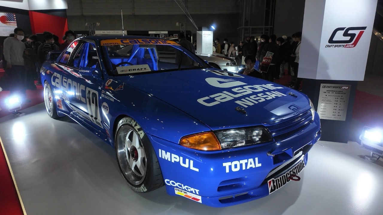 Buying car parts at Tokyo Auto Salon!