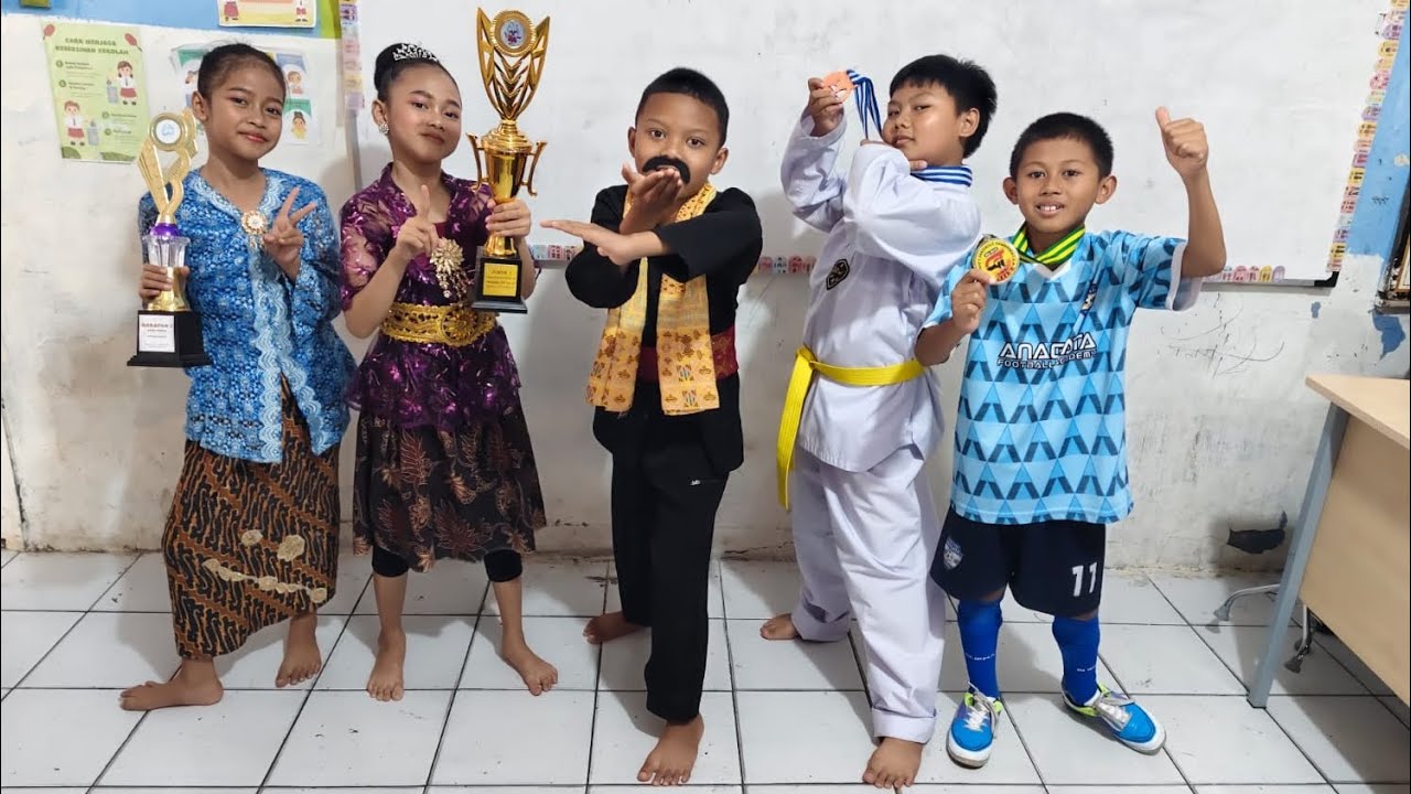Pentas Drama kelas IV - D SDN 114 BOJONG KONENG