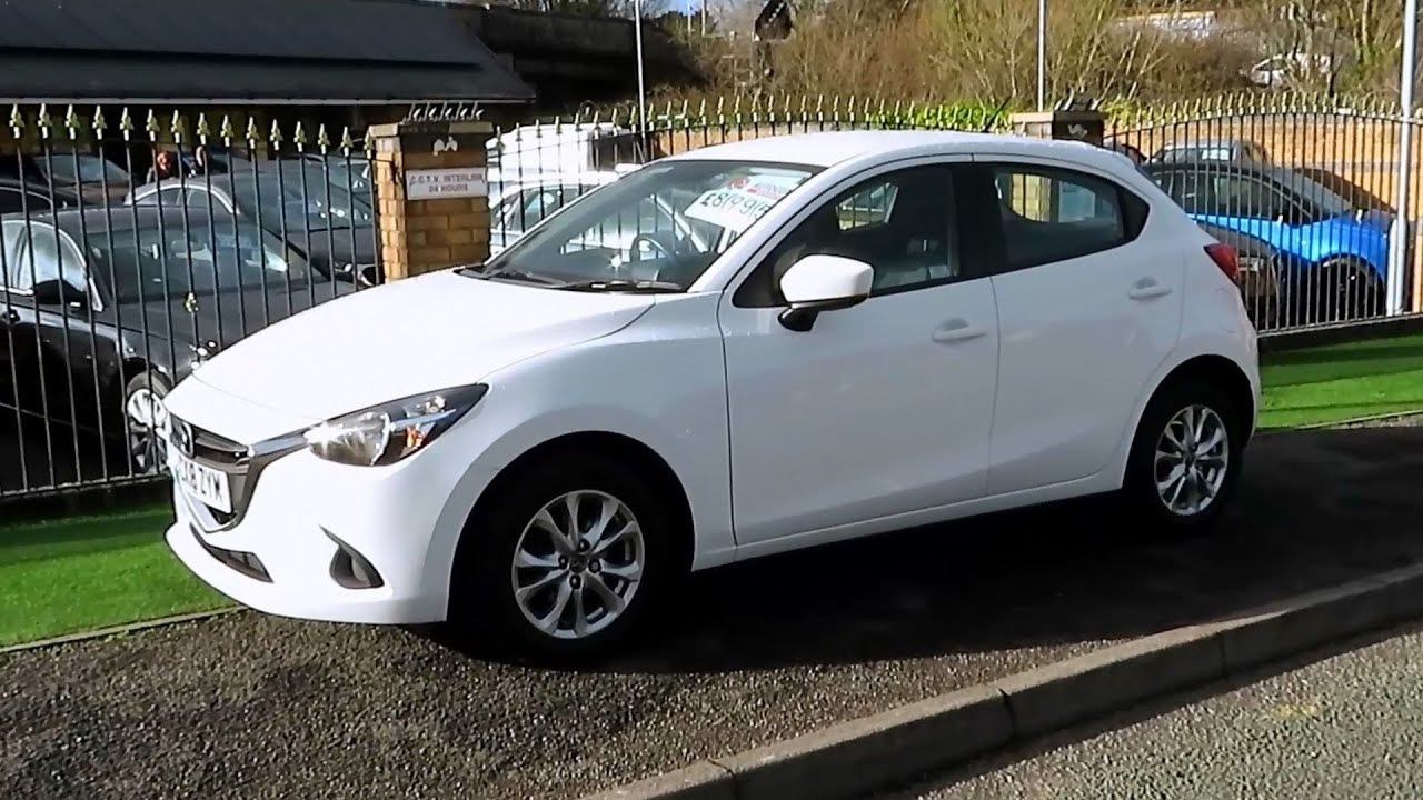 2018 Mazda2 1.5 SkyActiv-G SE Plus - Start up and full vehicle tour