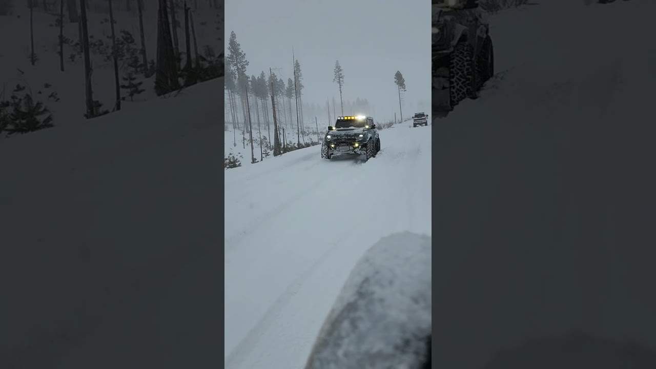 awesome bronco raptor spoted in snow #offroad #story #ecoboost