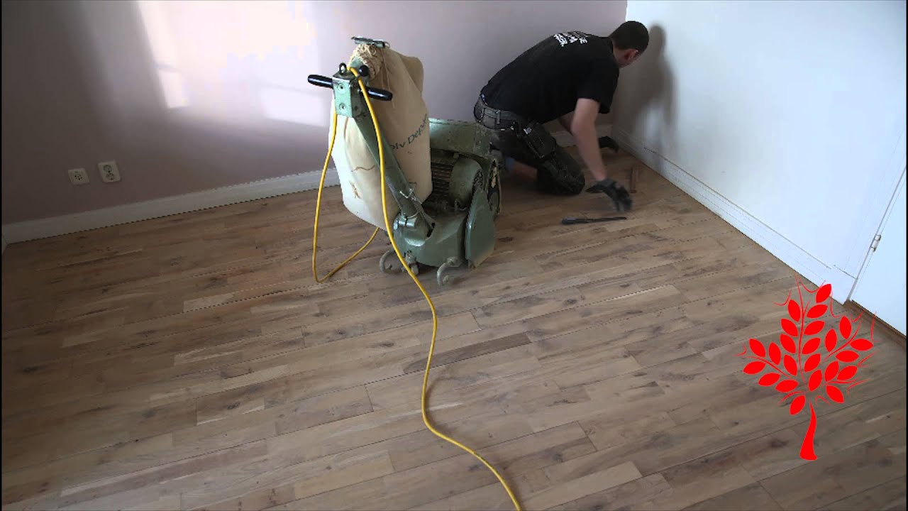Parkettesset | Slipning och lackning av parkettgolv, timelapse