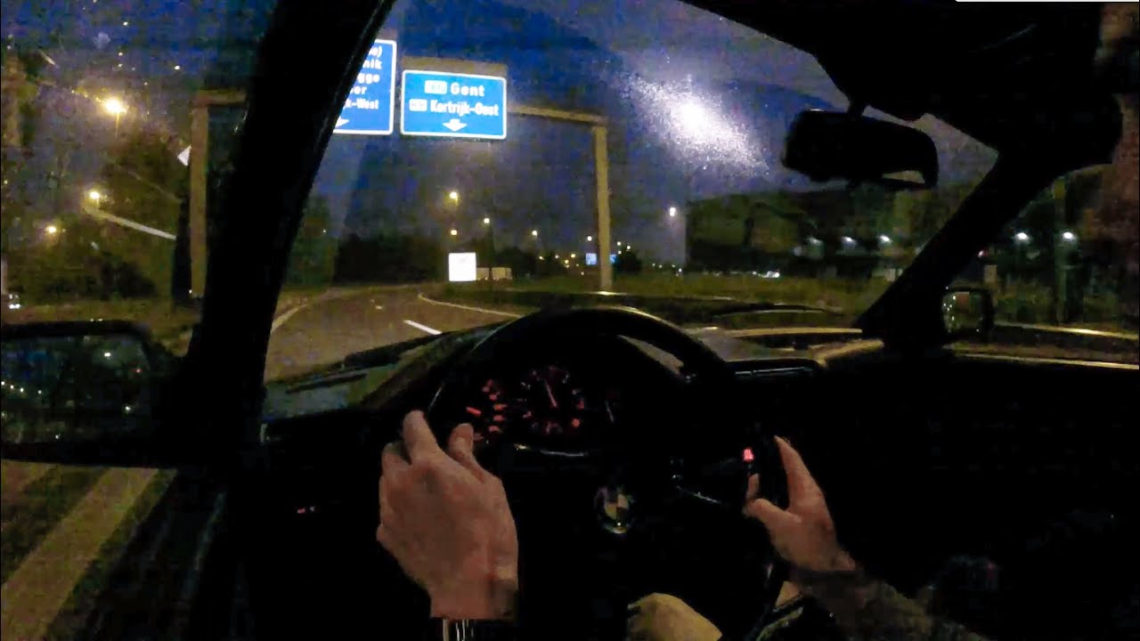 BMW E30 325i - Night Drive II