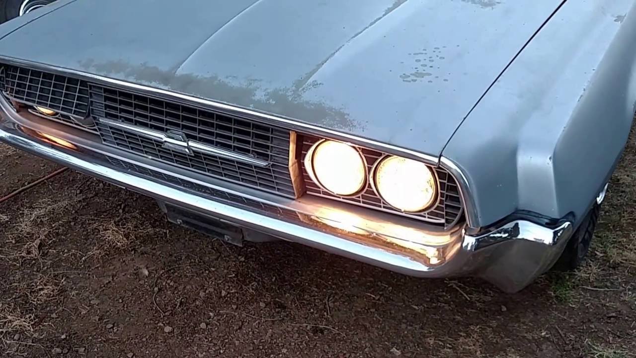 1967 Ford Thunderbird headlights and power trunk