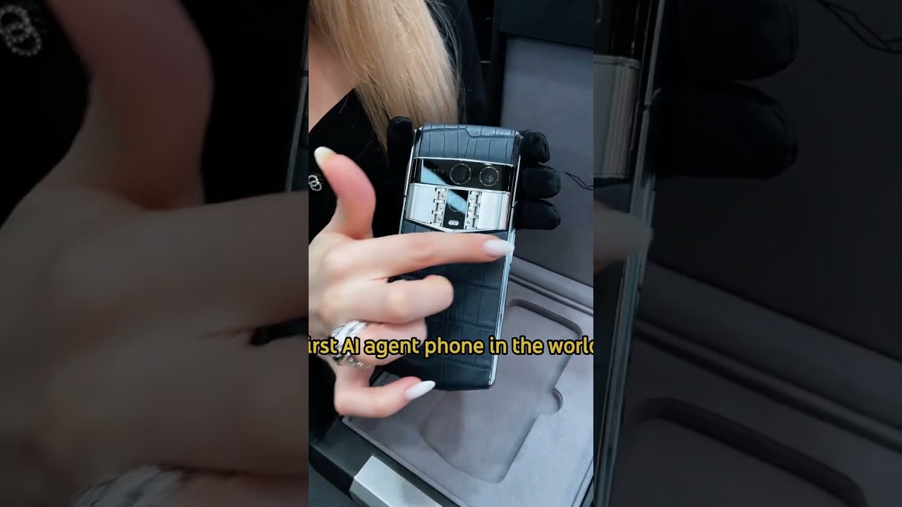 Почему первому в мире телефону с искусственным интеллектом не нужен PIN-код SIM-карты?