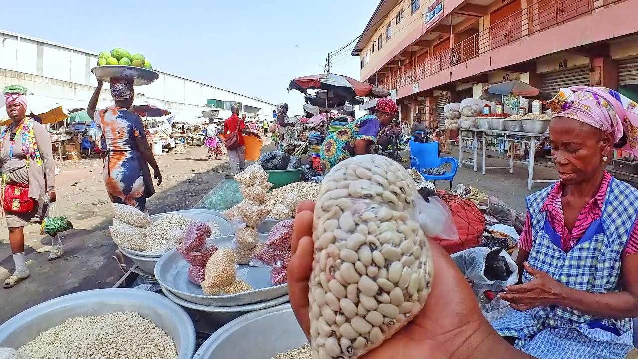 LOCAL FOOD MARKET SHOPPING IN GHANA ACCRA, AFRICA
