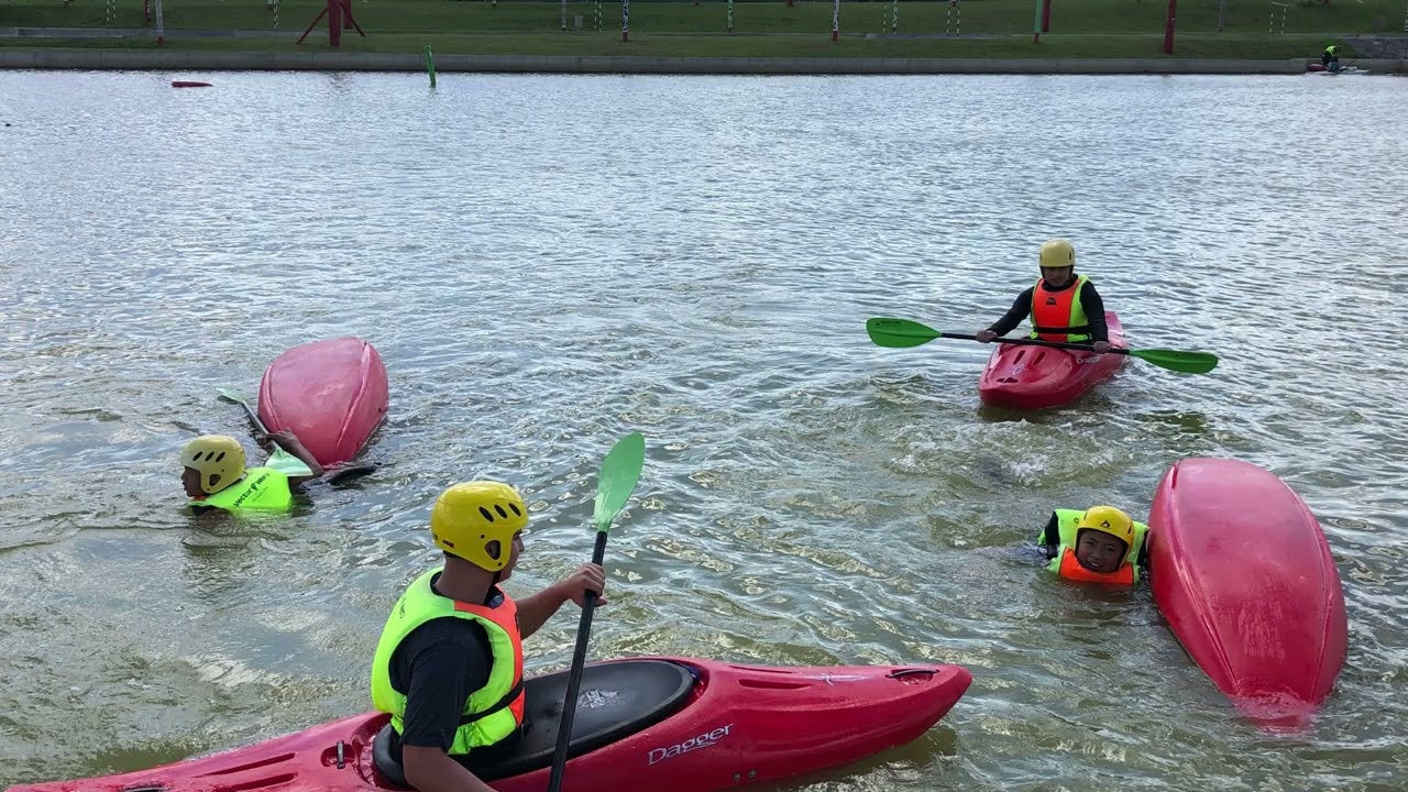 Year 10 Outdoor Education at MHJC