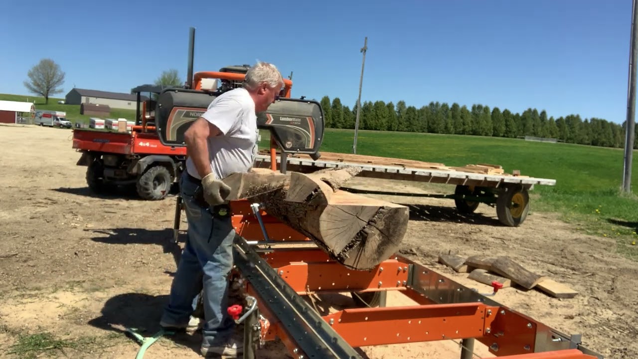 Norwood Lumber Mate LM30 In Action