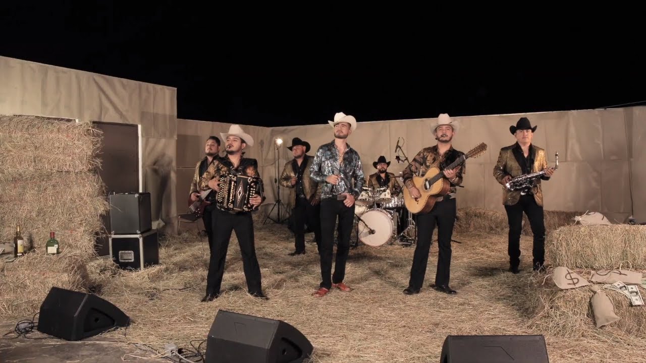 Lucio Peña - El Chino Del Rancho Ft Carlos Y José Jr - Album: Desde La Terraza