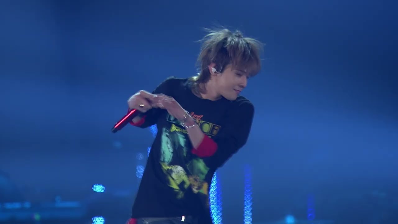 BIGBANG - 삐딱하게 CROOKED (G-DRAGON) [2017 CONCERT LAST DANCE IN SEOUL]