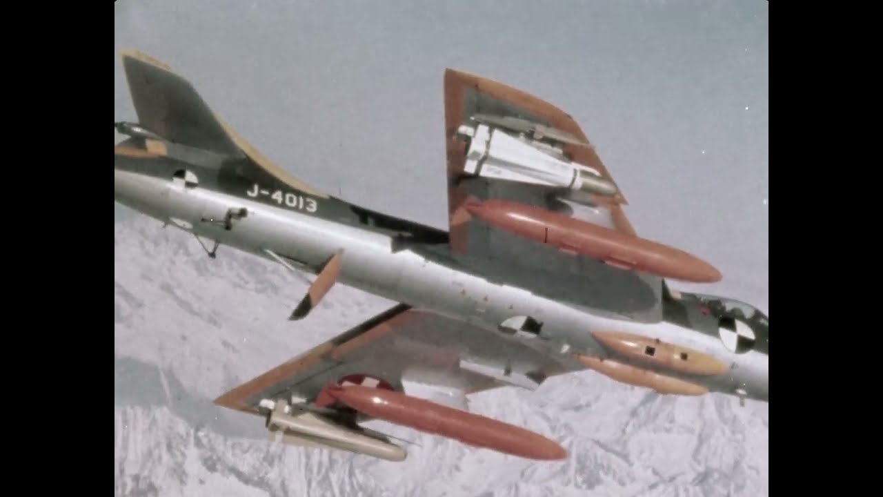 Maverick missile 🚀 fired with Swiss Air Force Hawker Hunter **rare footage** 🎯