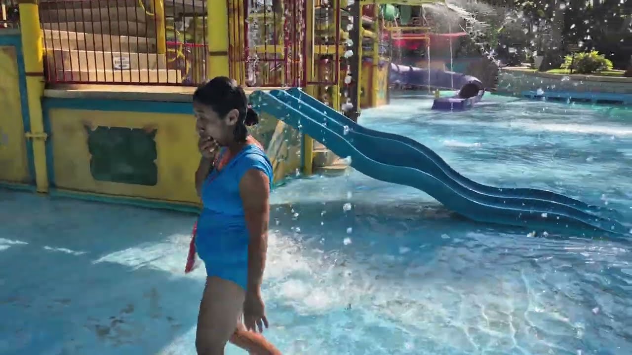 DOÑA VICKY salio corriendo ya no quiere estar en XOCOMIL
