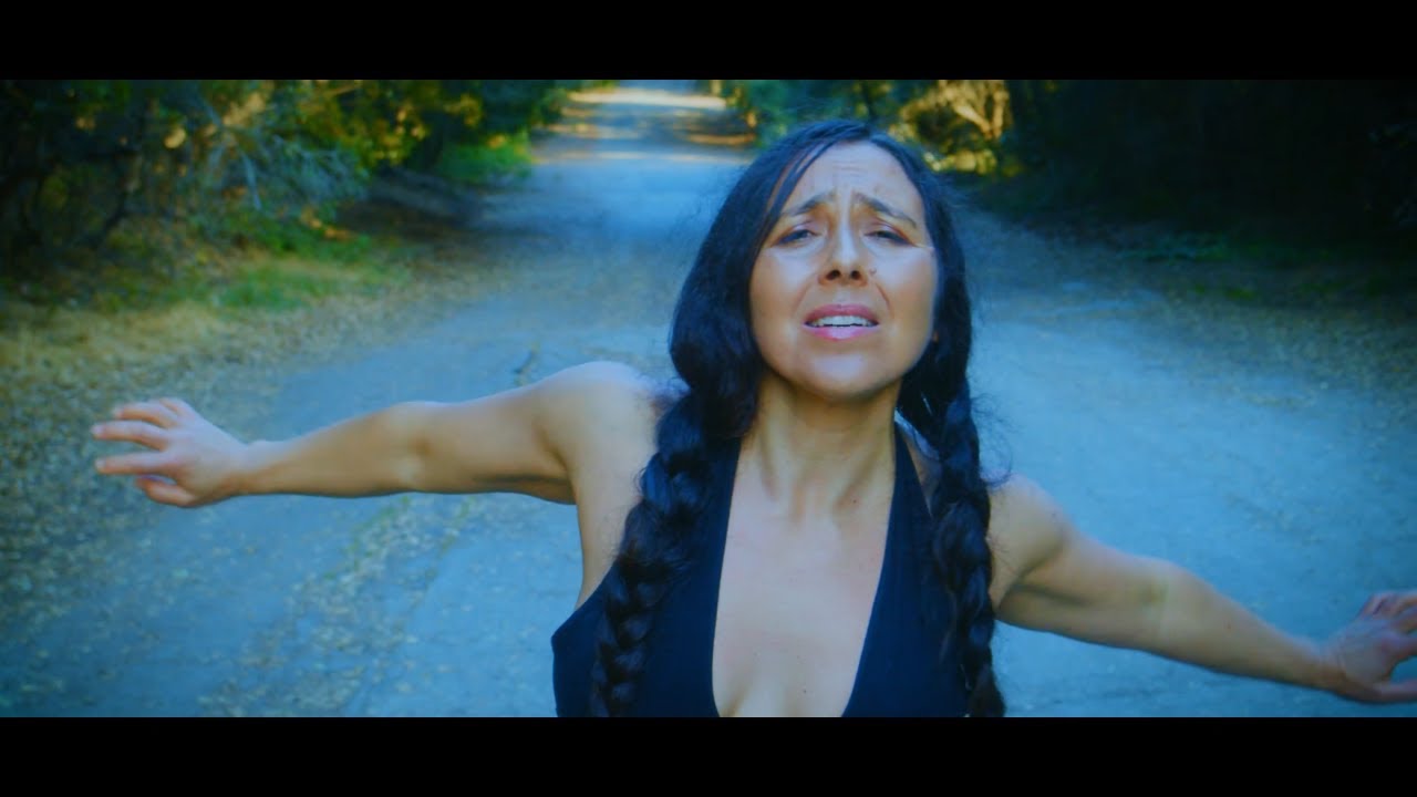 Razteria - BOMS (Official Music Video)
