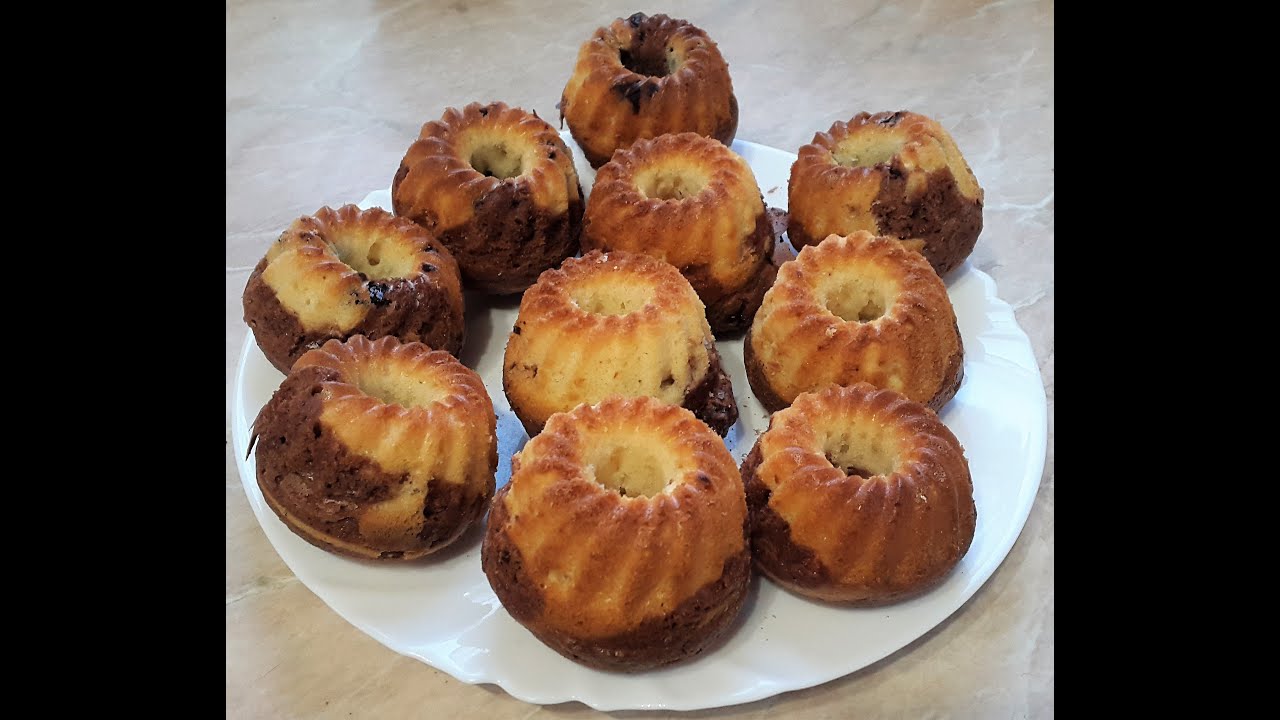 Mini bábovky - jednoduchý hrnčekový recept
