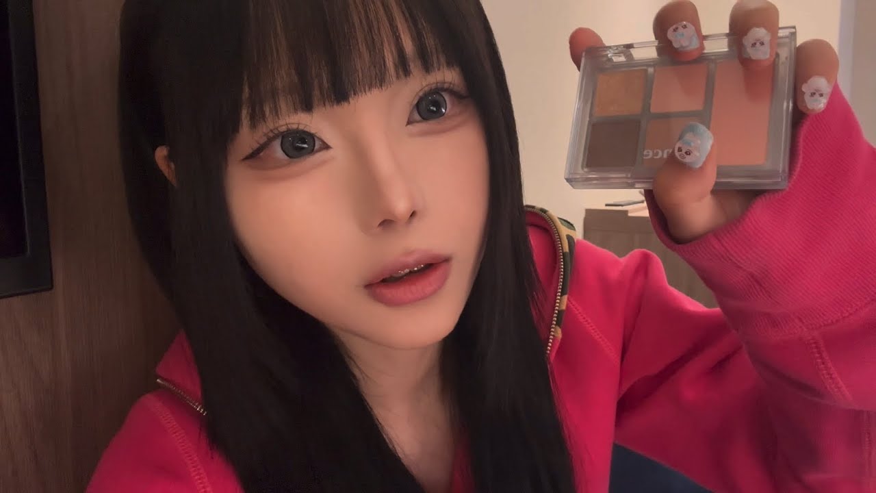 メイクが上手い私の人生コスメを教える。
