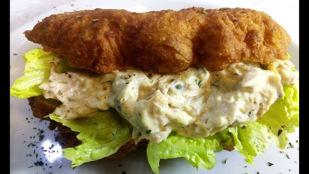 Vetkoek with chicken & mayonnaise