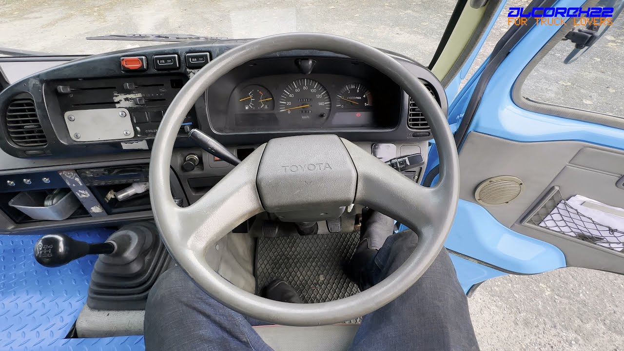 2005 Toyota Coaster LPG BZB40 Startup