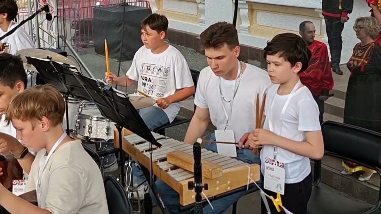 Открытый региональный фестиваль оркестров народных инструментов / Народные Гуляния /