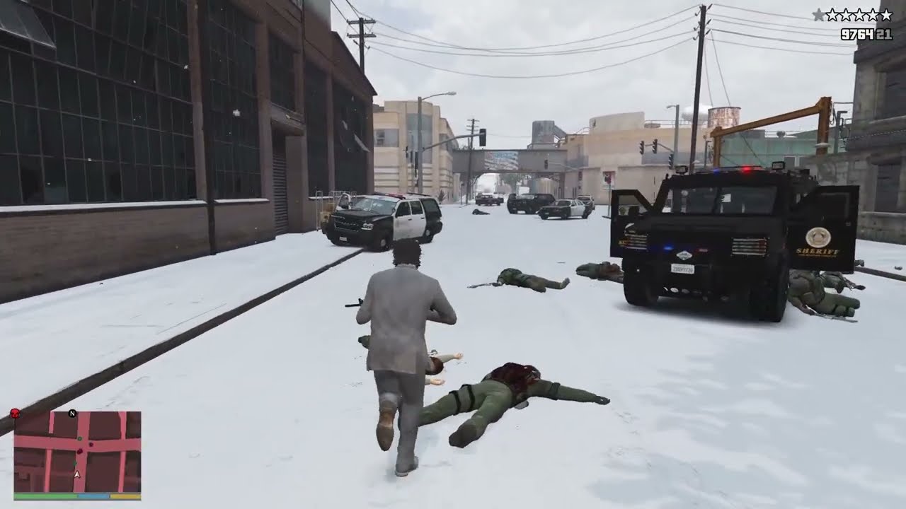GTA V: Michael, Franklin, Trevor 10 Star Cop Battle + Escape #29