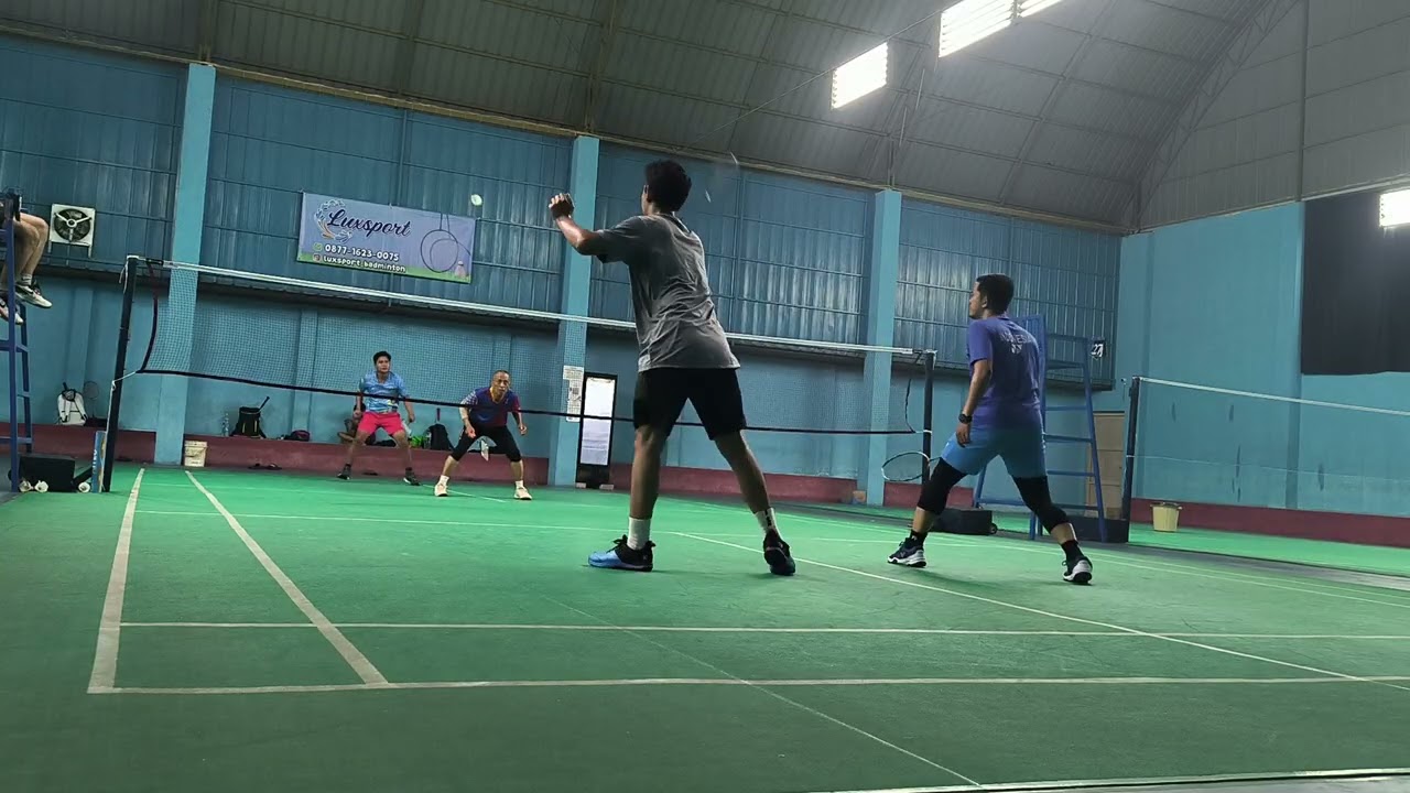 Laga sengit RIZKY KIDALL