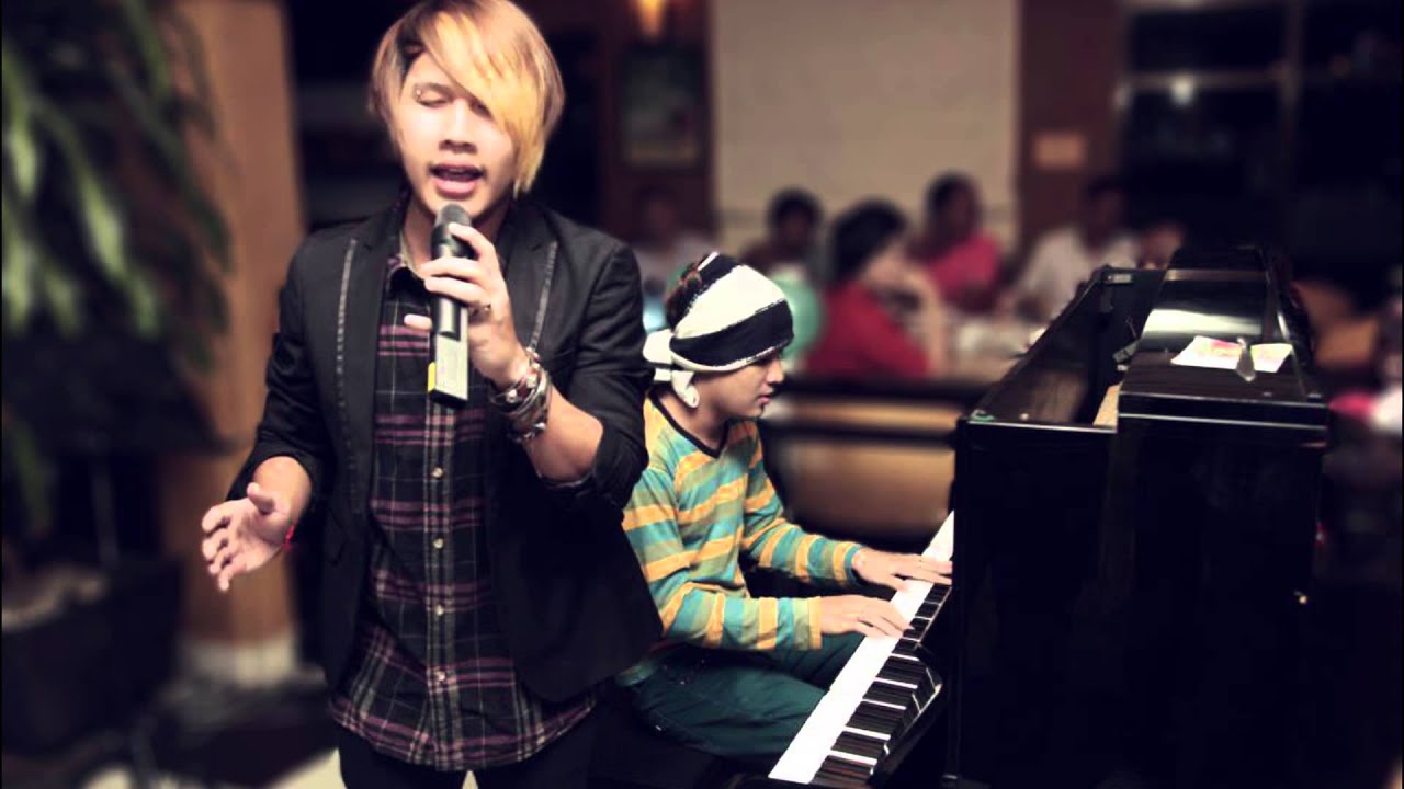 Noly Records ft. Nam Bunnarath - អូននៅតែនឺកសង្សារចាស់