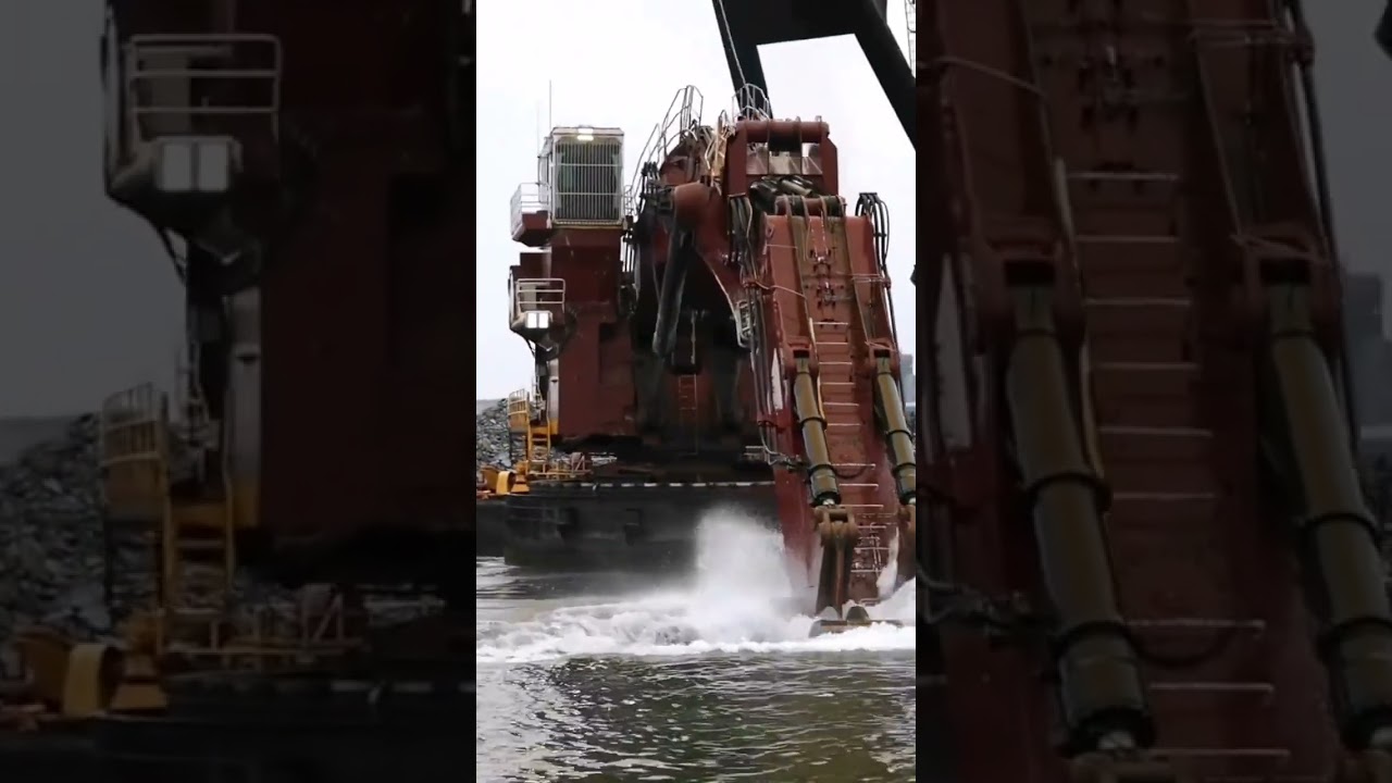 Bucket Dredger Under Operation#bucketdredger #dredger #dredging #dredgepump #dredgerpipe