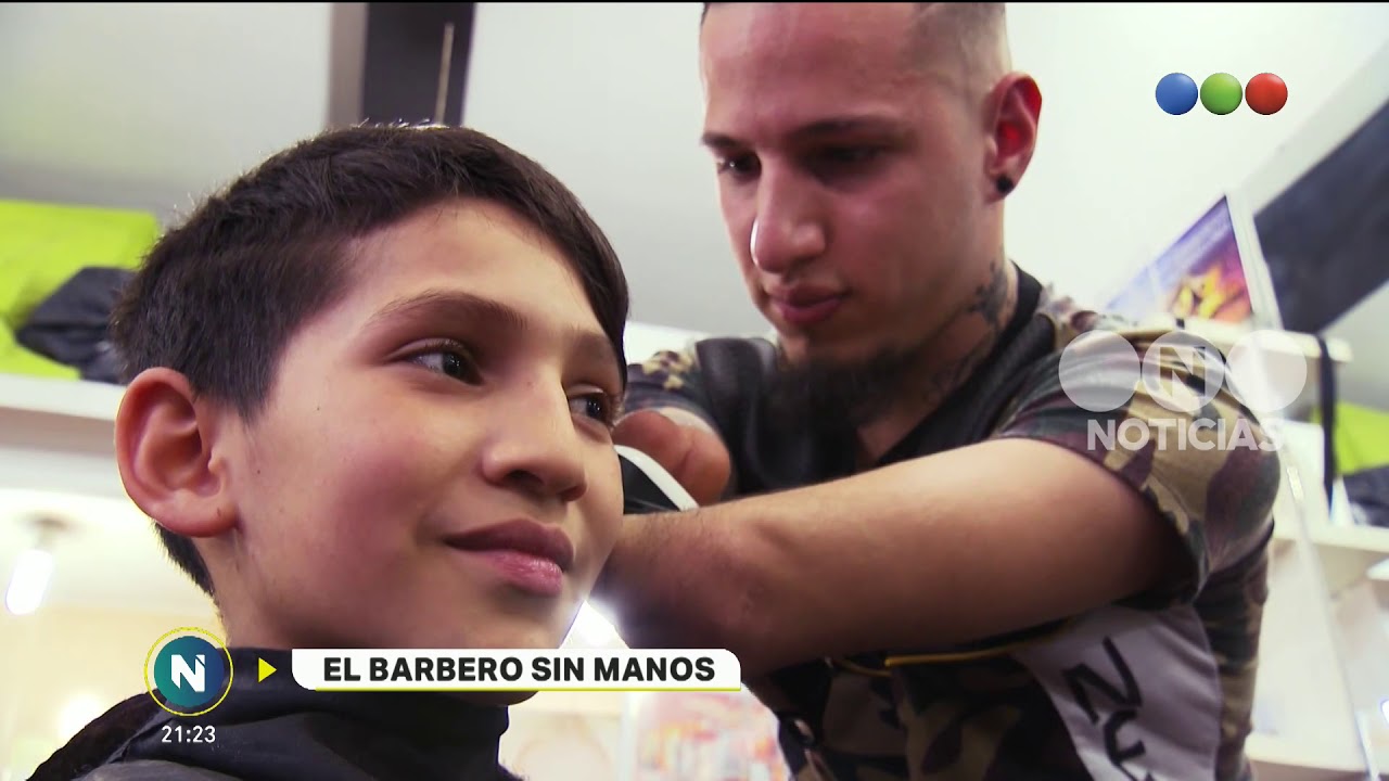 Gabriel nació sin manos y hace cortes de pelo de diseño – Telefe Noticias