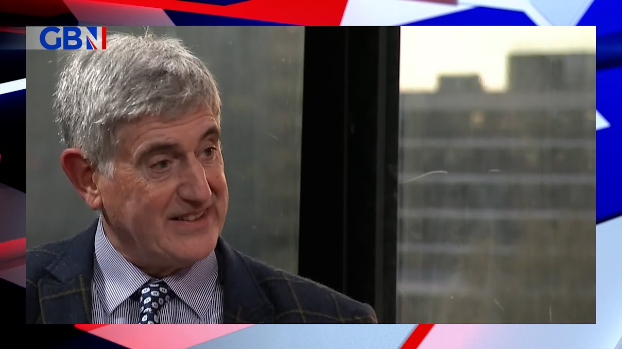 Migration: Former director general of Border Force Tony Smith joins Nigel Farage