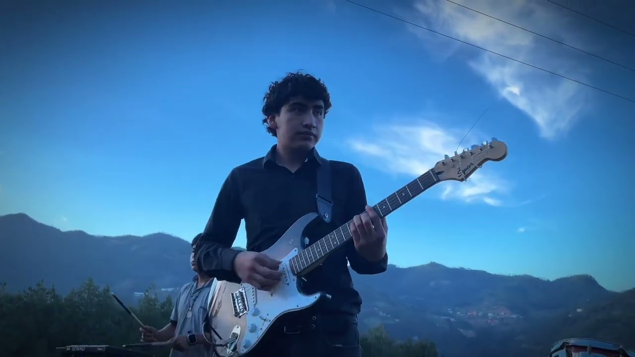 Grupo los de la SS: solamente un amor (cover)