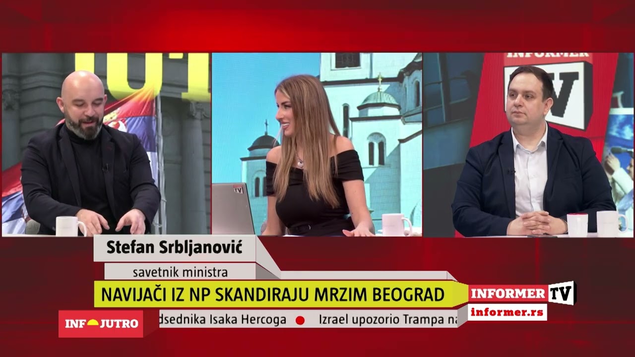 INFO JUTRO - Navijači iz Pazara skandiraju 