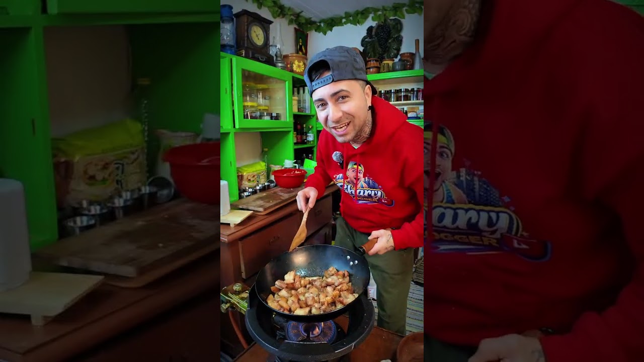 RETETA POMANA PORCULUI CU CARTOFI PRAJITI SI MUJDEI RETETA SUPER SIMPLA