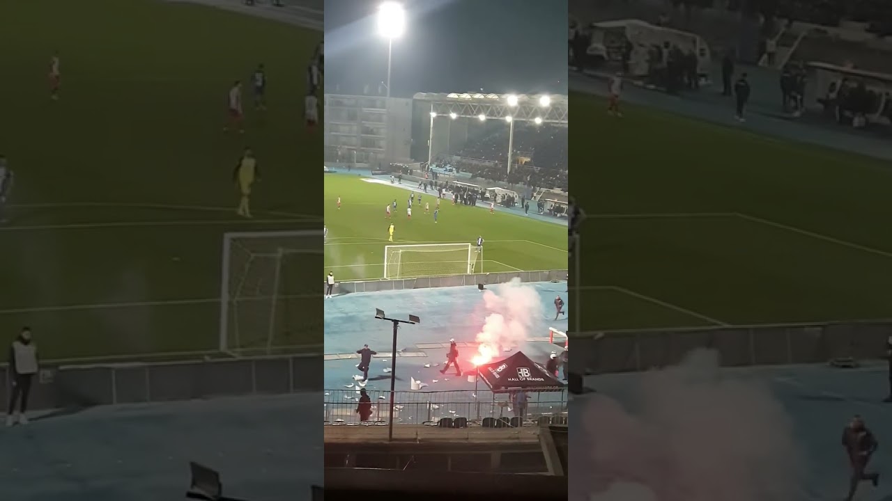 PAS Giannina fans clash with riot police during match with Olympiacos