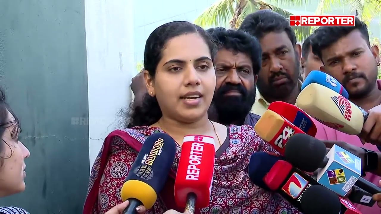 'അനില്&zwj;കുമാര്&zwj; പ്രശ്&zwnj;നങ്ങള്&zwj; ആരോടും പറഞ്ഞിരുന്നില്ല, മരണം ഞങ്ങളെ &zwj;ഞെട്ടിച്ചു'; Arya Rajendran
