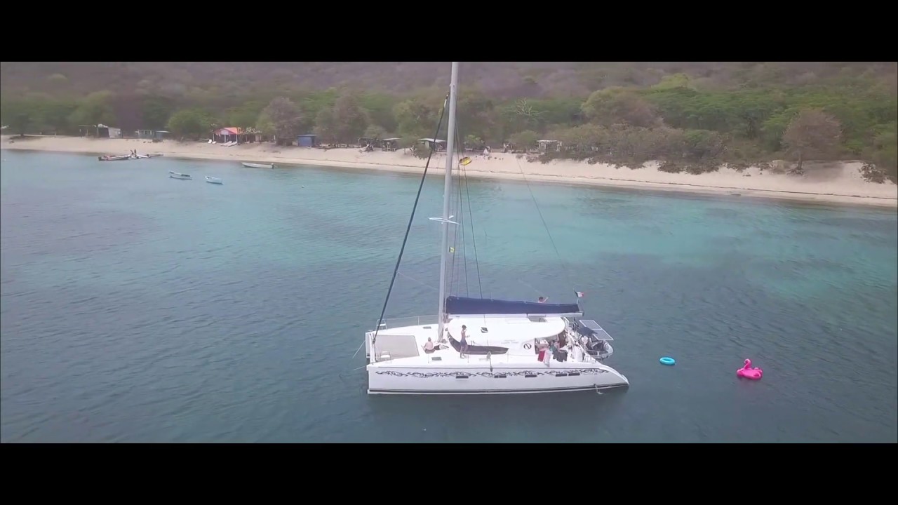 Autremer Concept Croisi&egrave;re Nautitech 442 aux Grenadines