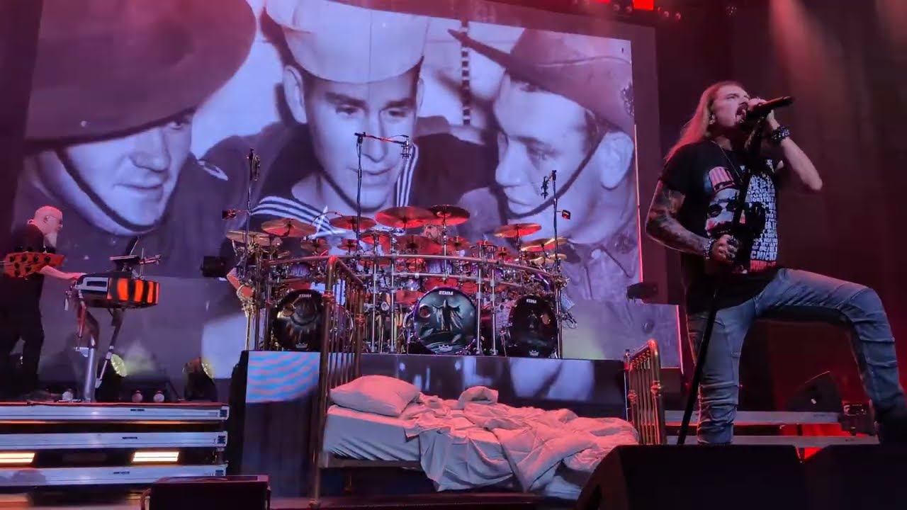 Dream Theater - Parasomnia Tour jams and visuals