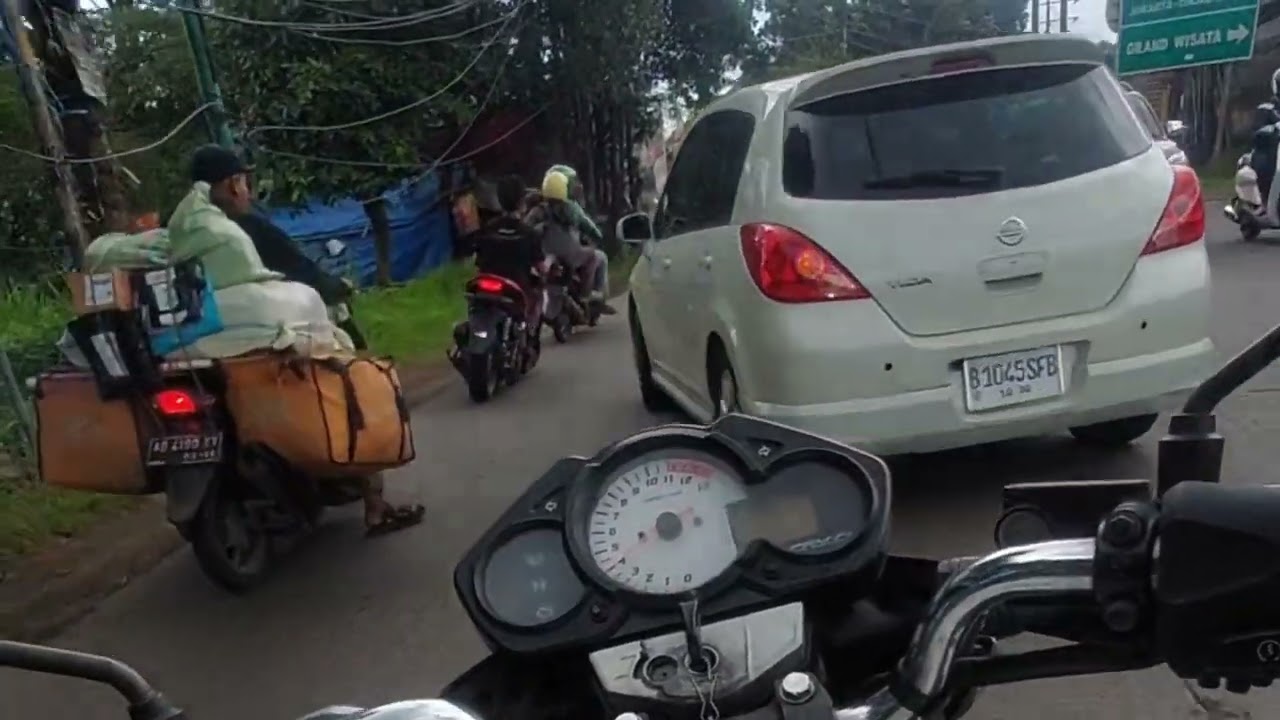 Akibat kurang service motor||mottovlog jalan raya mustika jaya kota bekasi