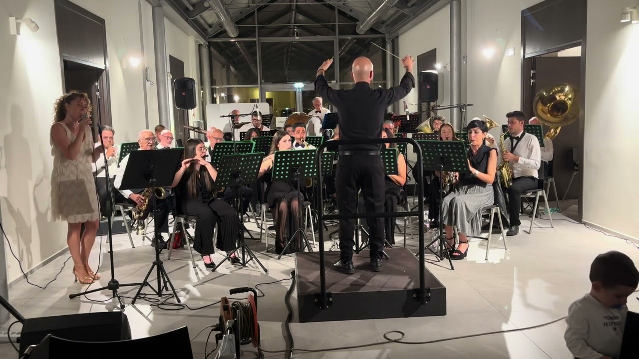 Moonlight Serenade, G. Miller/W. Hautvast - Banda 