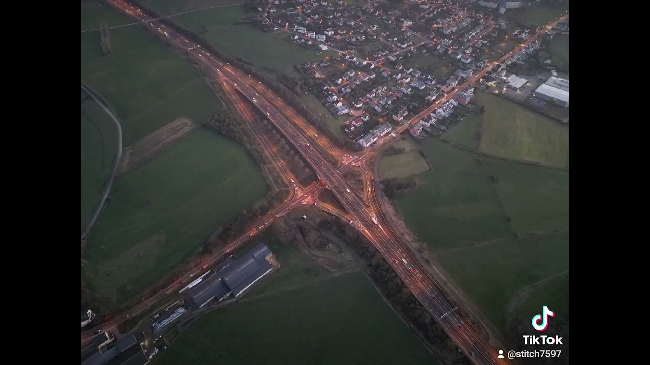 Mersch ( Luxembourg) au lev&eacute; du soleil.
