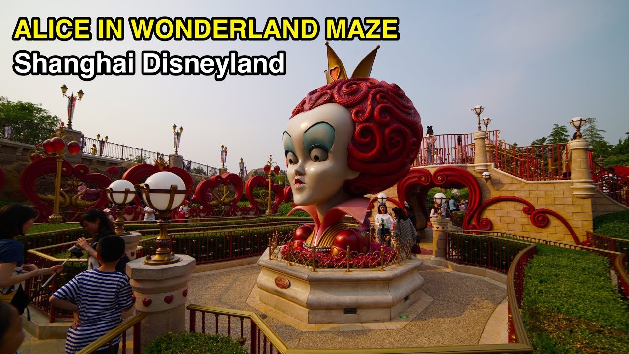 [4K] Alice in Wonderland Maze: Shanghai Disneyland