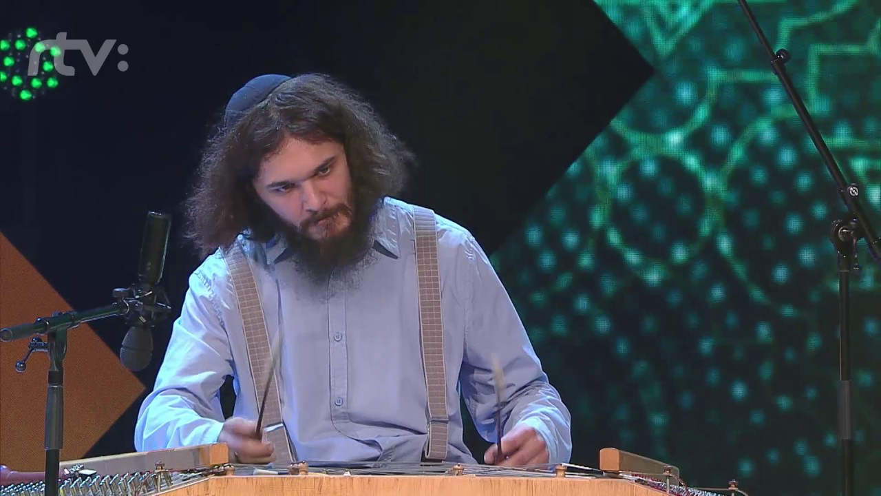 Mojše Band - Zem spieva