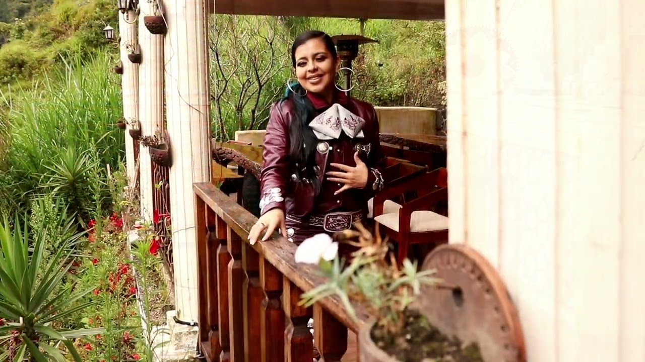 Tu Sangre En Mi Cuerpo D.R.A - Emily Bombón